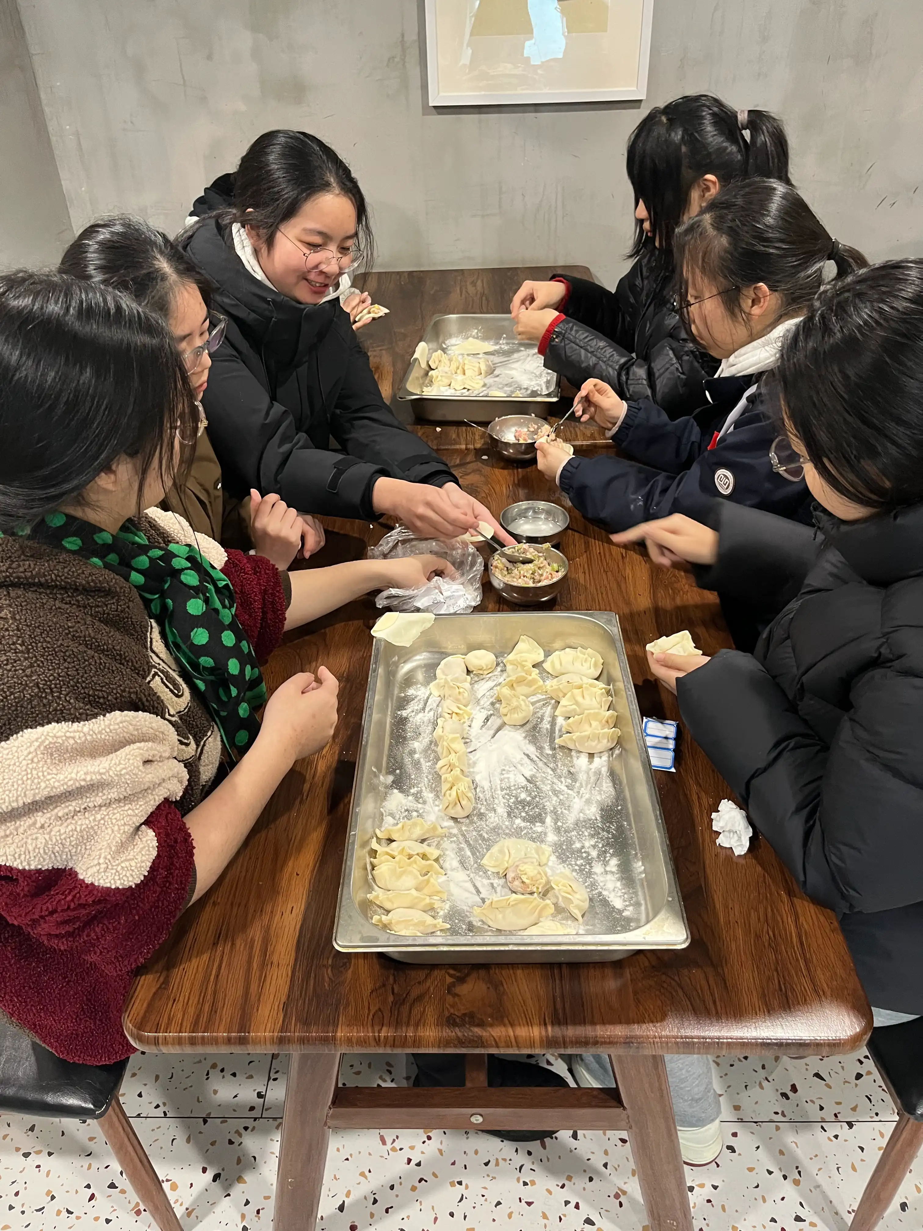 包饺子包汤圆