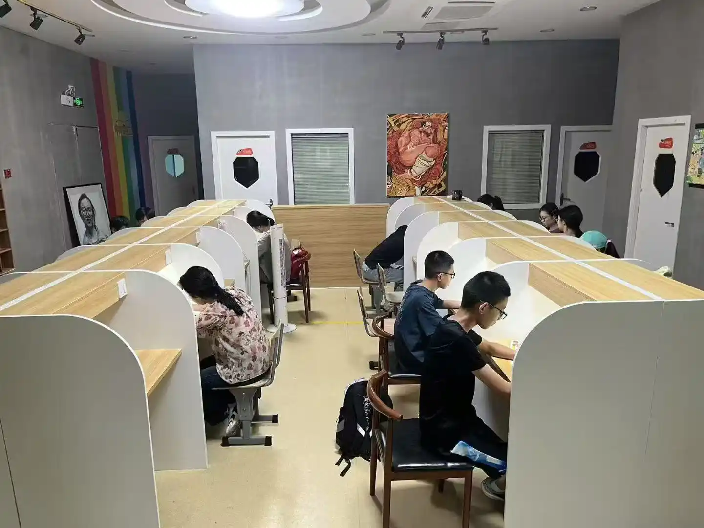 托管教室